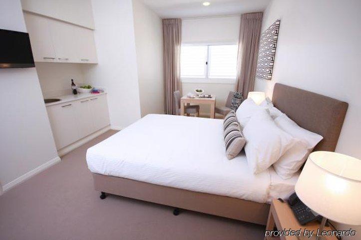 Domain Serviced Aparthotel 4*